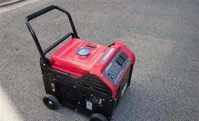 電動(dòng)車(chē)上安裝個(gè)發(fā)電機(jī),騎電動(dòng)車(chē)的過(guò)程中直接給電瓶充電,可行嗎